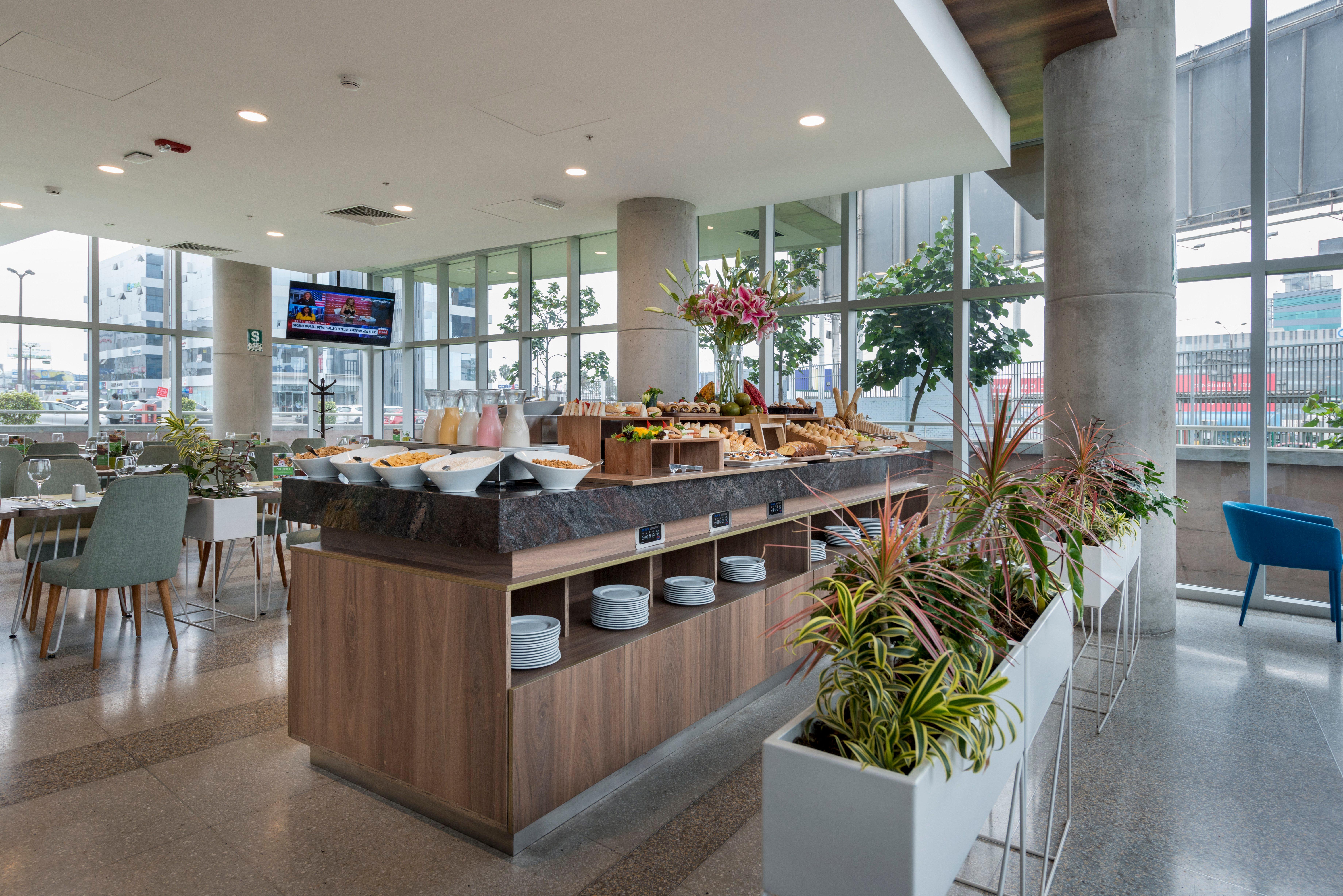 Holiday Inn - Lima Airport By Ihg Exterior photo